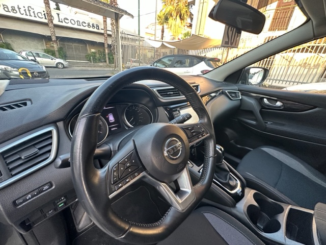 QASHQAI 1.6 130CV 2018 XTRONIC 58.000KM 