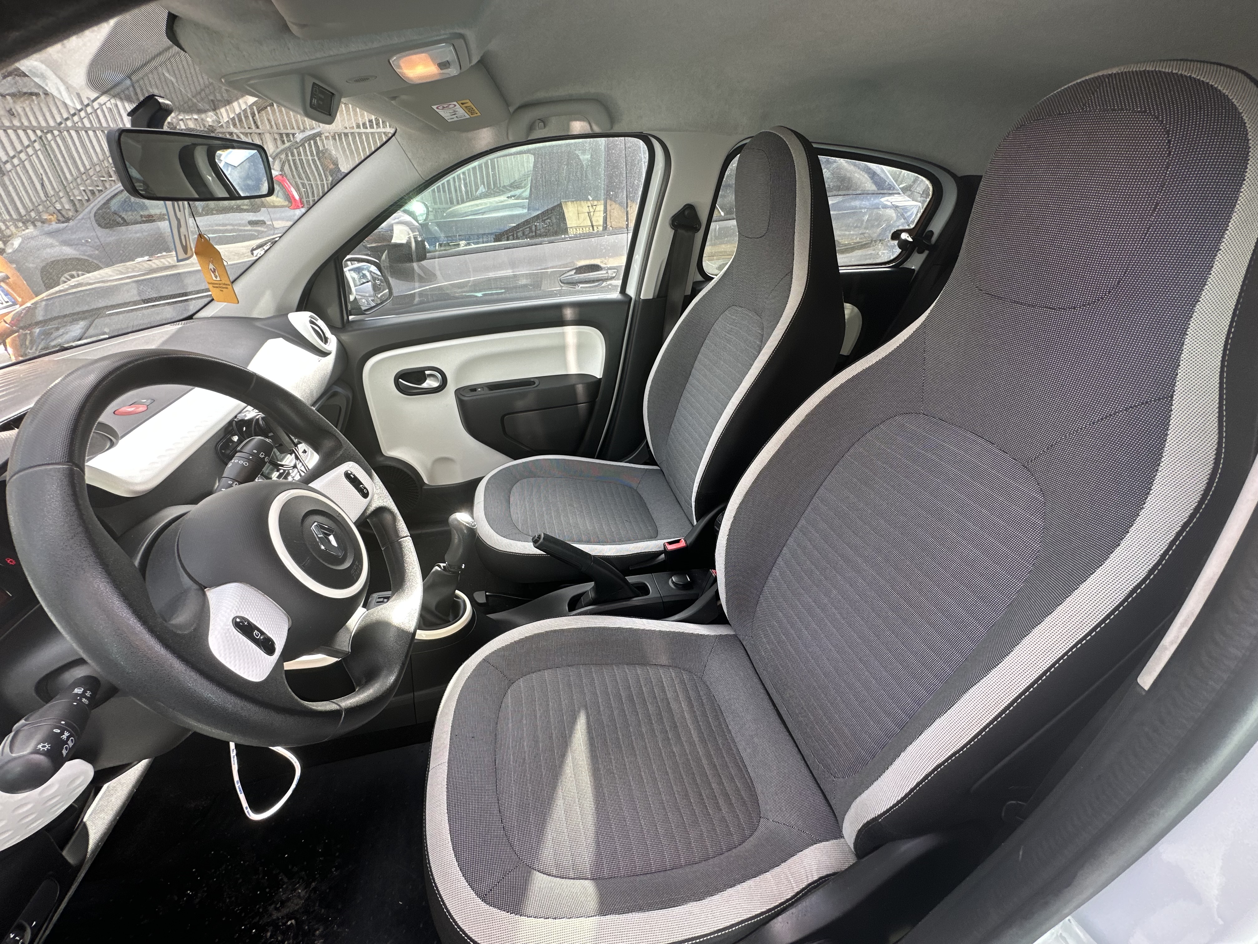 Twingo 1.0 72cv 2017