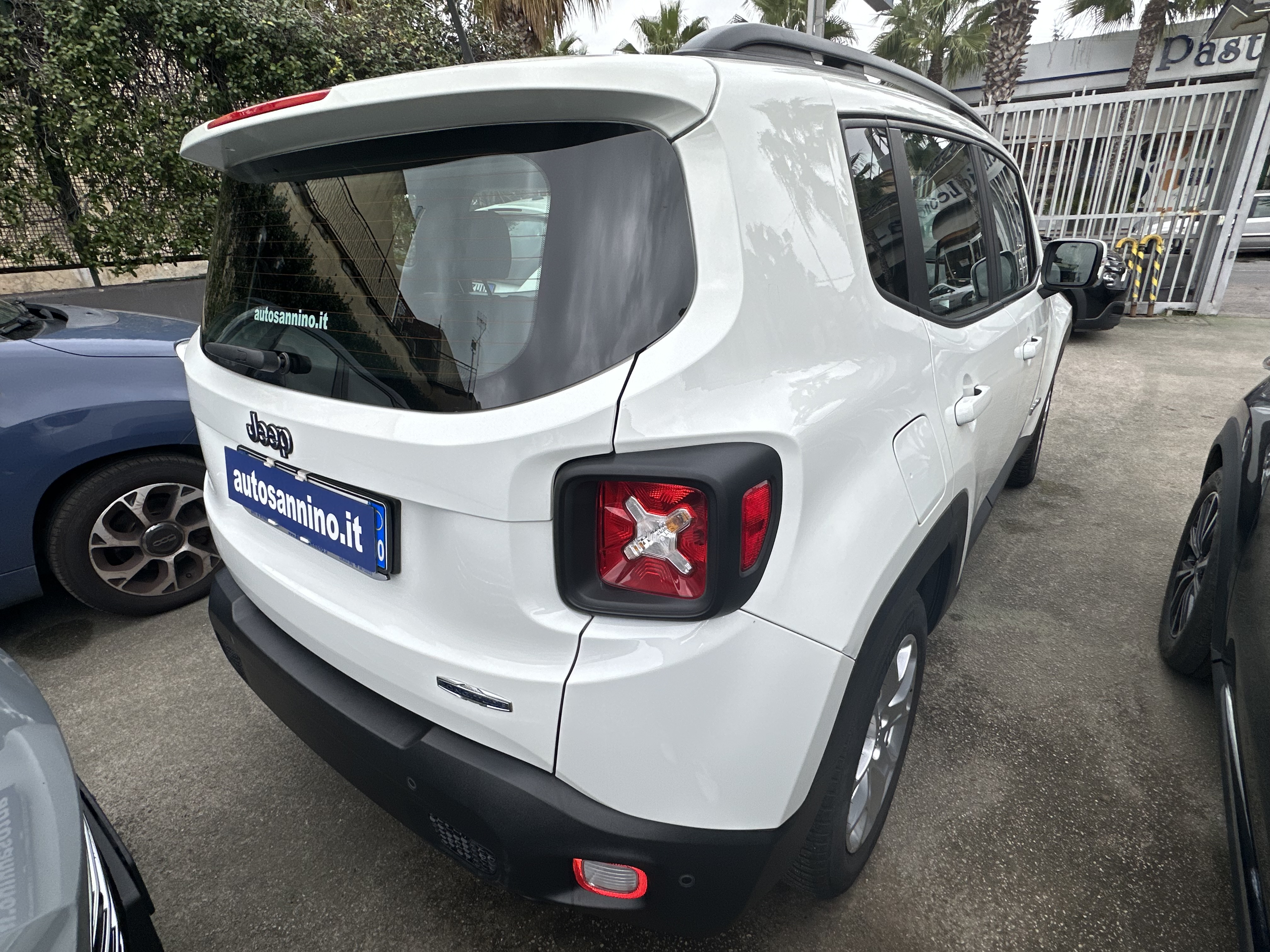 RENEGADE 1.6 120cv 12/2015 NAVI 