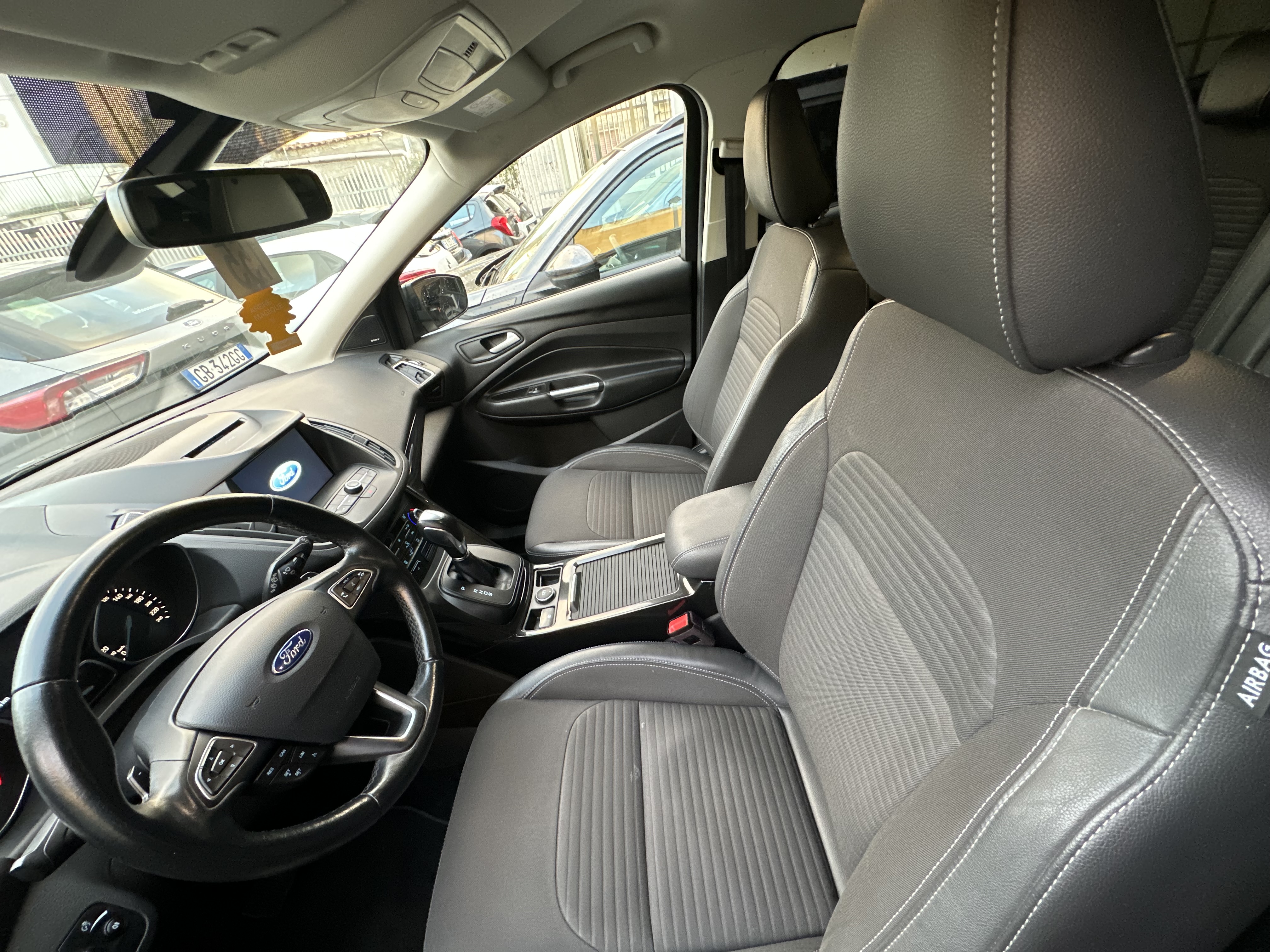 Kuga 1.5 120cv Powershift 2018 Titanium