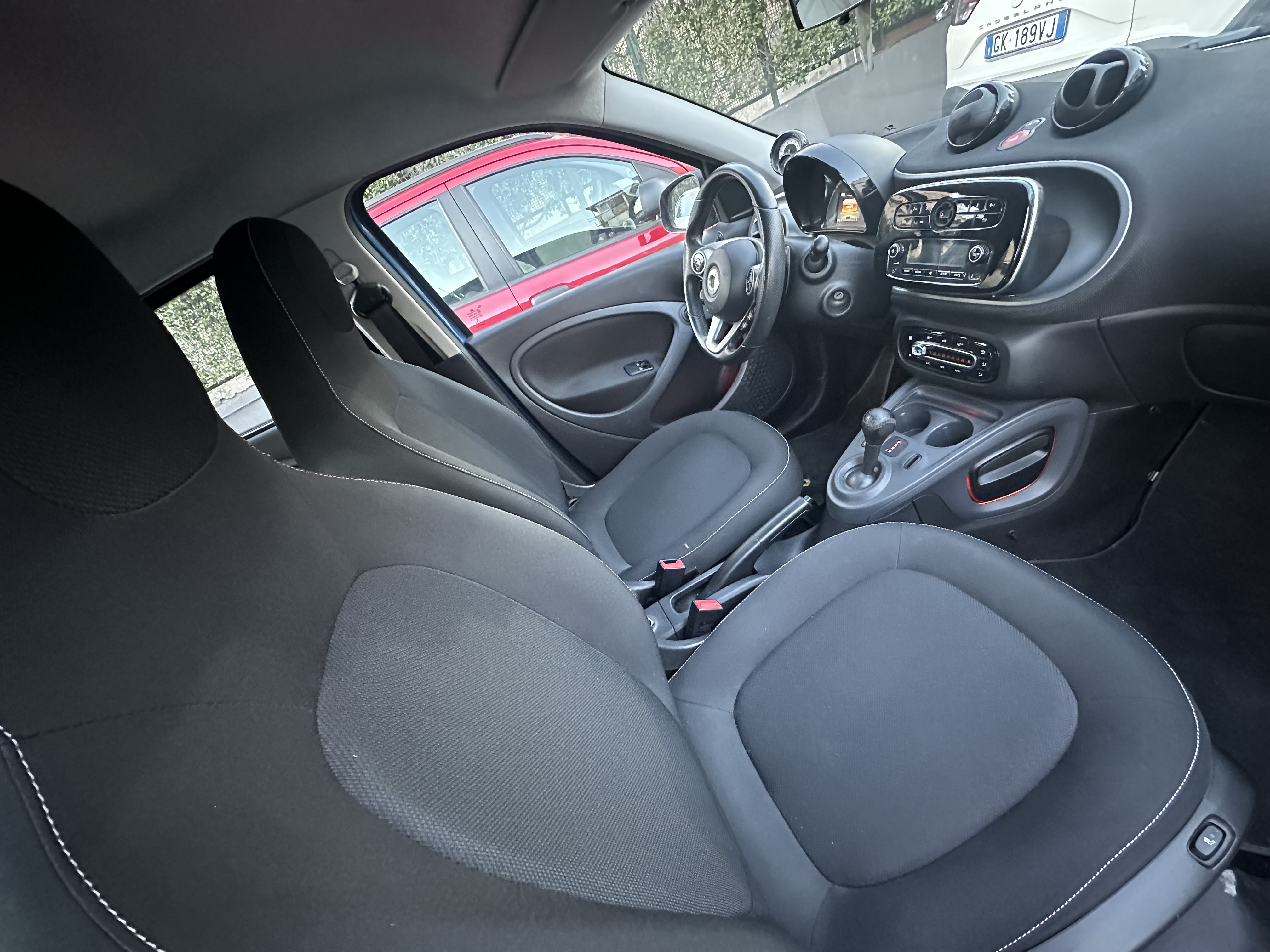 Forfour 1.0 twinamic passion sedili riscaldabili+veglia+cambio f1+sensori park